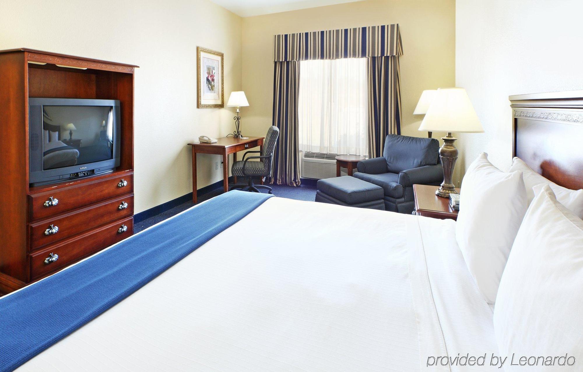 Holiday Inn Express Hotels & Suites Mountain Home By Ihg Phòng bức ảnh